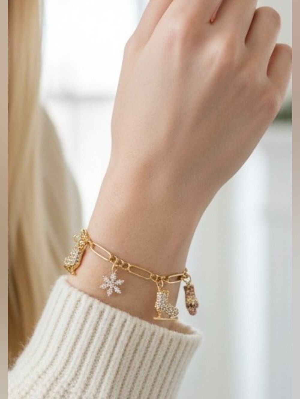 NWT NEW Kate Spade Snowflake Snow Day Charm Bracelet